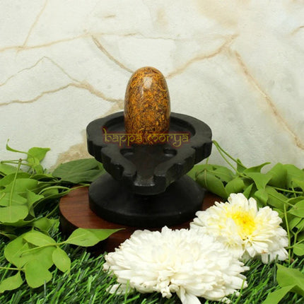 नैसर्गिक दगडाचे शिवलिंग (काळी जलधारी बेसह) - महादेव शिव लिंगम घरातील मंदिरासाठी (३ इंच)