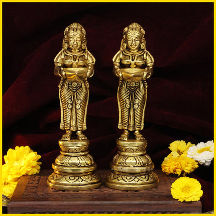 Brass Paavai Vilakku Deep Laxmi Diya Welcome Lady Holding Oil Diya for Pooja Mandir Temple Home Decor Diwali Deepam Dipak 7.5 Inch (SET OF 2)
