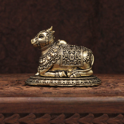 Brass Nandi Statue for Pooja Sacred Bull Idol for Home Temple  Lord Shiva's Vahan for Mandir & Worship | Spiritual Cow Figurine | Vastu & Decorative Handcrafted Nandikeshwara Statue with Detailed Artwork | Hindu Decor for Temple, Office & Home