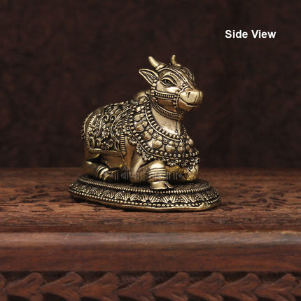 Brass Nandi Statue for Pooja Sacred Bull Idol for Home Temple  Lord Shiva's Vahan for Mandir & Worship | Spiritual Cow Figurine | Vastu & Decorative Handcrafted Nandikeshwara Statue with Detailed Artwork | Hindu Decor for Temple, Office & Home
