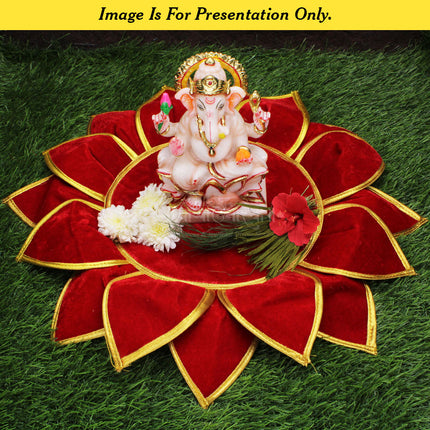 Kamal Aasan Velvet Pooja Mat – Idol Base for Lakshmi, Gauri Ganpati, Saraswati, Durga, Varalakshmi, Ganesh | Margashish Puja, Navratri (16 Inch)