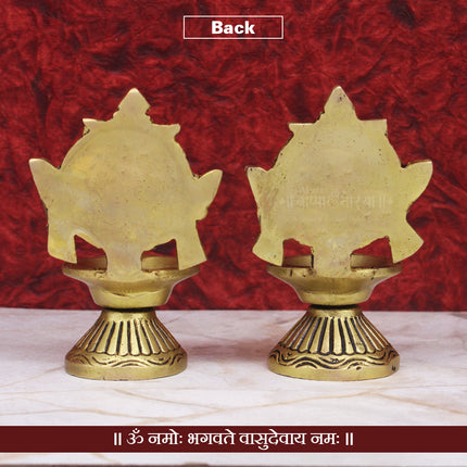 Shankh Chakra Namam Diya Set | Vaishnav Pooja Deepam | Vishnu Lakshmi Mandir Oil Lamp | Traditional South Indian Brass Diya for Daily Pooja & Festivals (Set  Of 2)
