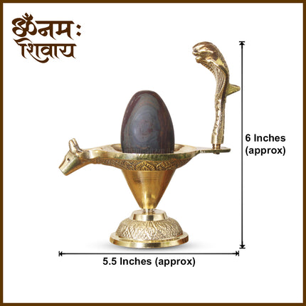 अखंड ब्रह्मांडेश्वर त्रिलोचन-विभूती शृंगार धारण शिव शक्ती शिवलिंगम